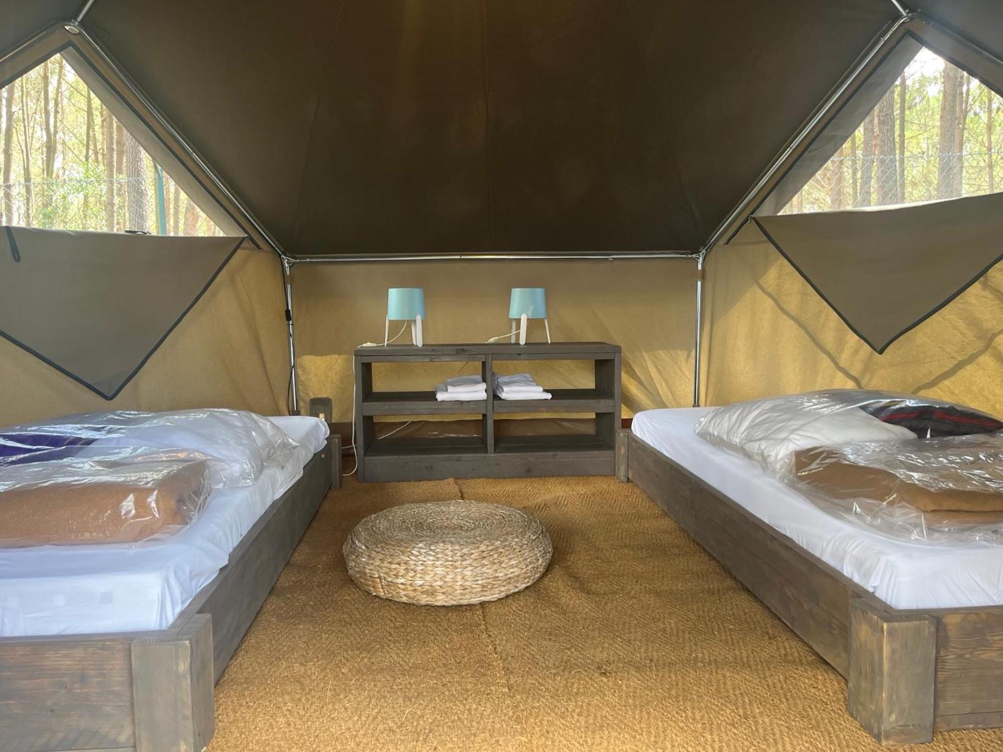 Tent,1742810003:JPEG